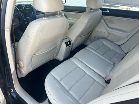 Used 2014 Volkswagen Jetta TDI image 21