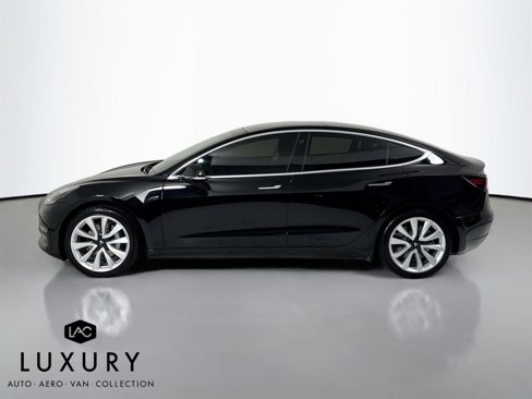 Used 2019 Tesla Model 3 Mid Range image 7