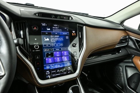 Used 2022 Subaru Outback Touring image 12