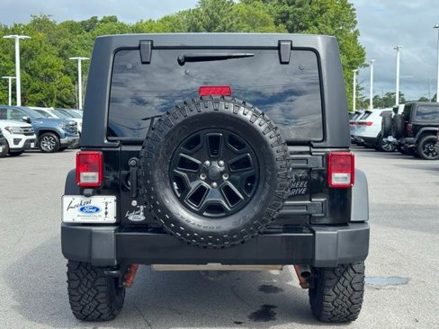 Used 2017 Jeep Wrangler Unlimited Sport image 4