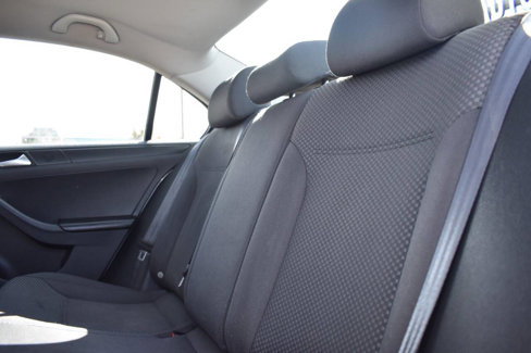 Used 2013 Volkswagen Jetta S image 40