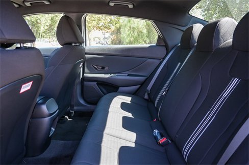 New 2025 Hyundai Elantra Sport image 18