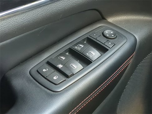 Used 2016 Jeep Grand Cherokee Limited 75th Anniversary image 31