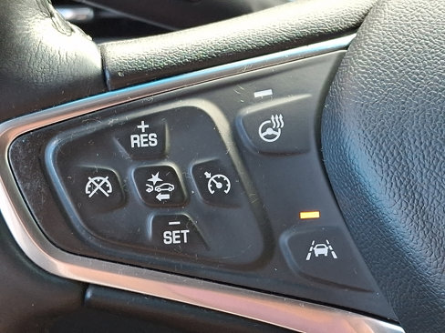 Used 2017 Chevrolet Bolt Premier w/ Driver Confidence II Package image 21