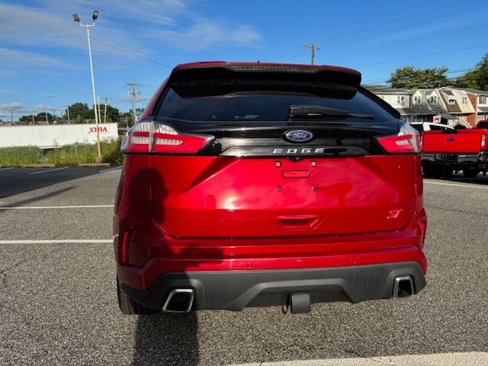 Used 2021 Ford Edge ST image 6