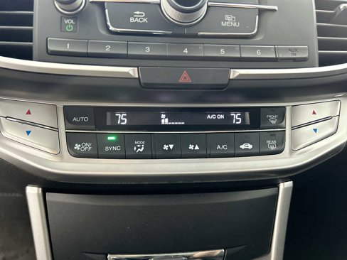 Used 2015 Honda Accord Sport image 16