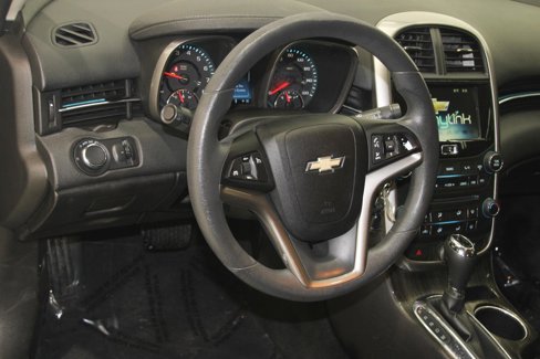 Used 2015 Chevrolet Malibu LT w/ Power Convenience Package image 14