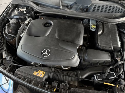 Used 2018 Mercedes-Benz CLA 250 image 38