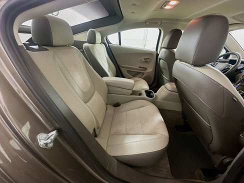 Used 2015 Chevrolet Volt Premium w/ Premium Trim Package image 26