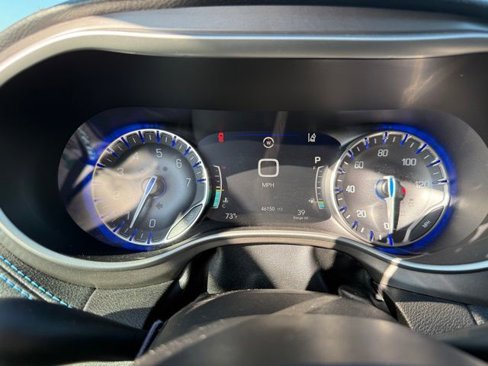 Used 2021 Chrysler Pacifica Touring-L image 22