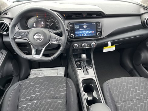 New 2024 Nissan Kicks SV w/ Interior Electronics Package image 14