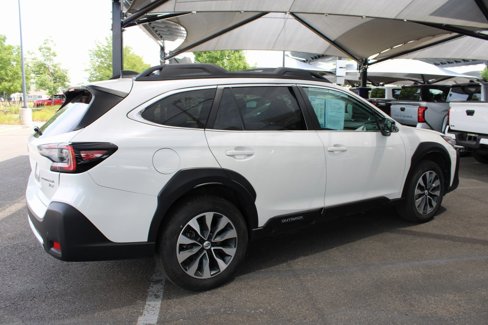 Used 2023 Subaru Outback Limited XT image 17