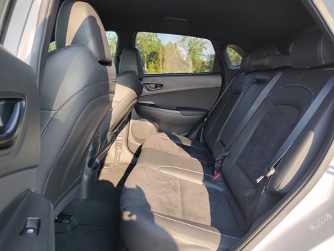 Used 2022 Hyundai Kona N image 30