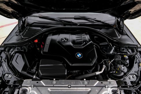 Used 2022 BMW 230i Coupe w/ Premium Package image 34