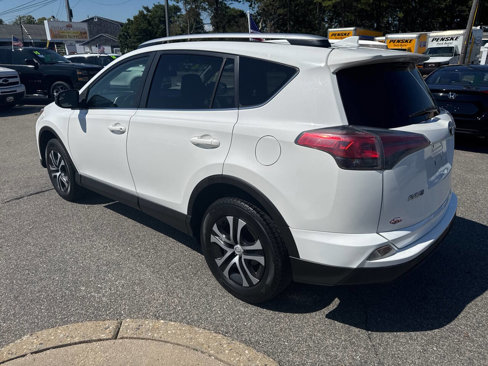 Used 2016 Toyota RAV4 LE image 8