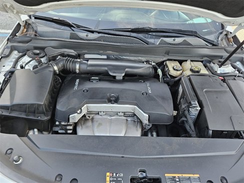 Used 2016 Chevrolet Impala LT w/ Convenience Package image 27