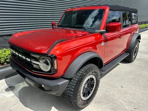 Used 2022 Ford Bronco Outer Banks w/ Sasquatch Package image 7