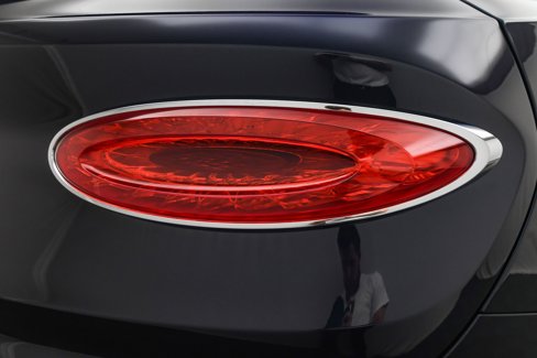 Used 2023 Bentley Bentayga image 25
