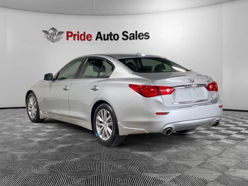 Used 2015 INFINITI Q50 Premium w/ Navigation Package image 5