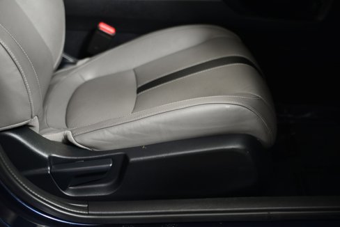 Used 2017 Honda Civic EX-L image 10