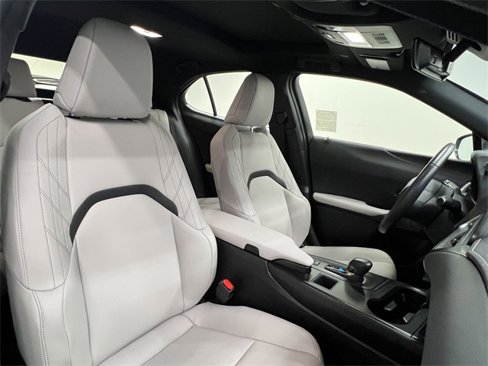 Certified 2025 Lexus UX 300h FWD image 11