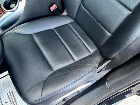 Used 2011 Mercedes-Benz R 350 BlueTEC 4MATIC image 22