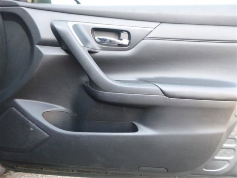 Used 2015 Nissan Altima 2.5 S w/ Power Driver Seat Package image 15
