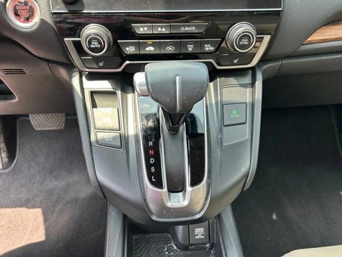 Used 2019 Honda CR-V Touring image 16