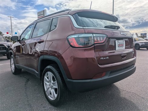Used 2022 Jeep Compass Latitude image 5
