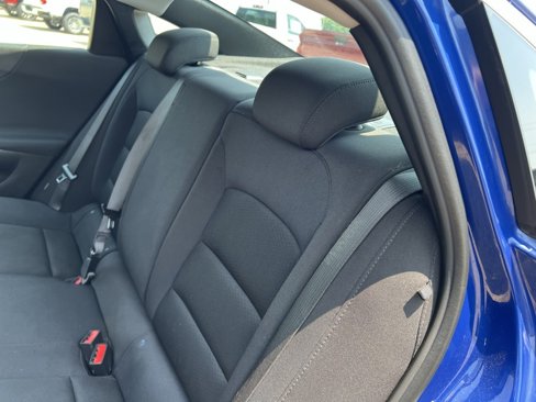 Used 2023 Chevrolet Malibu LS image 19
