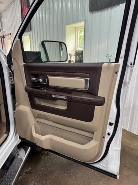 Used 2014 RAM 2500 Laramie image 14