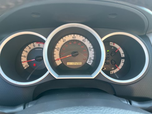 Used 2011 Toyota Tacoma PreRunner image 17