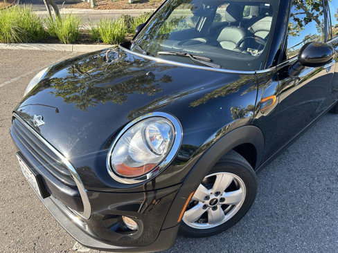 Used 2016 MINI Cooper 4-Door Hardtop image 39