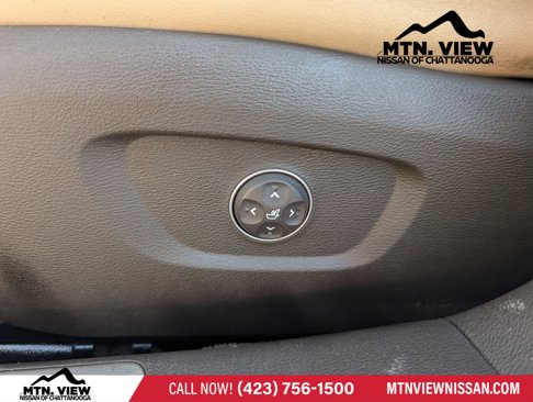 Used 2017 Kia K900 Luxury image 10