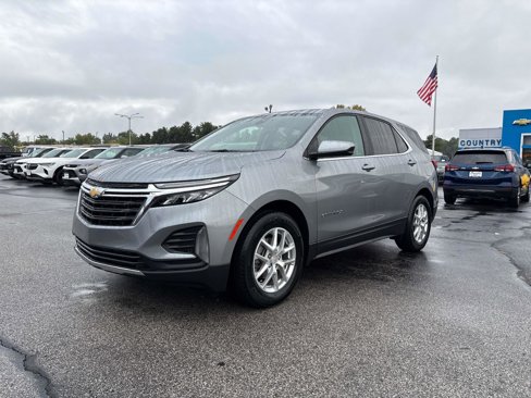 Used 2024 Chevrolet Equinox LT image 1
