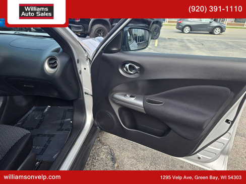 Used 2016 Nissan Juke S image 13