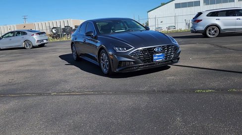 Used 2022 Hyundai Sonata SEL w/ Convenience Package image 4