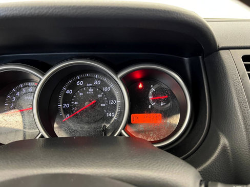 Used 2012 Nissan Versa SL w/ SL Navigation Pkg image 17