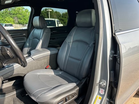 Used 2024 Buick Enclave Premium image 8