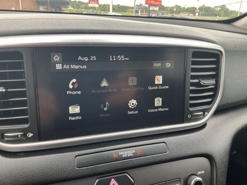 Used 2022 Kia Sportage LX image 19