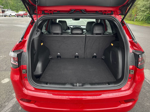 Used 2022 Jeep Compass Limited w/ (RED) Package image 13