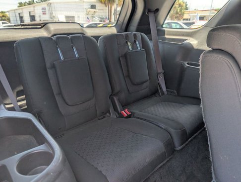 Used 2014 Ford Explorer XLT image 13