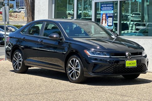 New 2025 Volkswagen Jetta Sport image 2