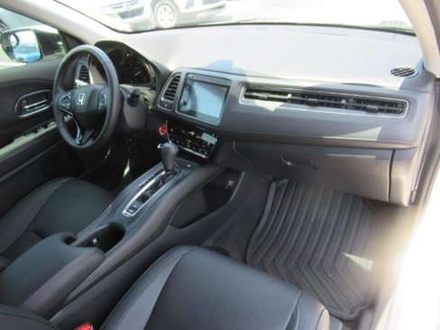 Used 2022 Honda HR-V EX-L image 10