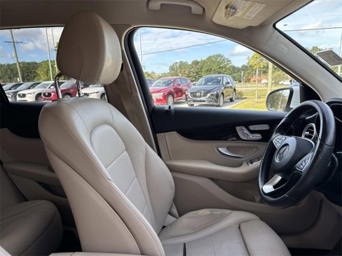 Used 2017 Mercedes-Benz GLC 300 image 10