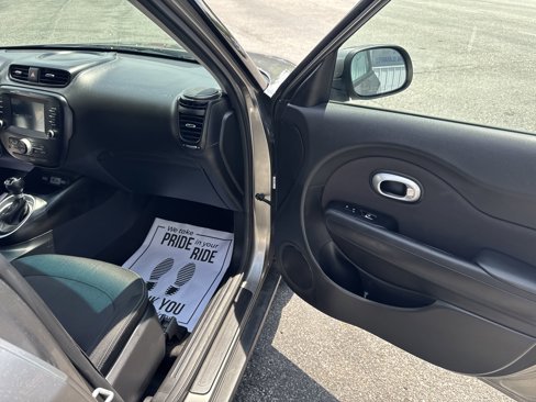 Used 2019 Kia Soul + image 27