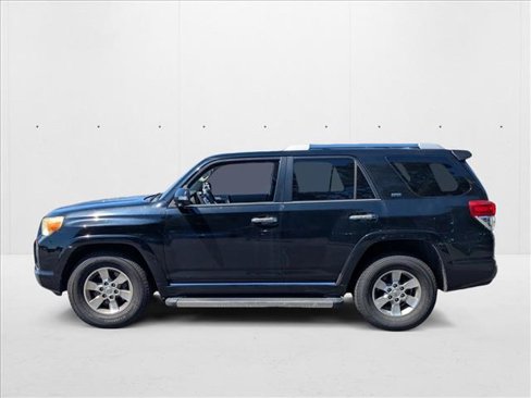 Used 2012 Toyota 4Runner SR5 image 8