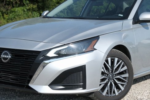 Used 2023 Nissan Altima 2.5 SV image 32