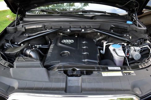 Used 2017 Audi Q5 2.0T Premium Plus w/ Technology Package image 51