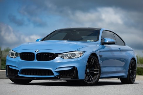 Used 2017 BMW M4 Coupe image 2